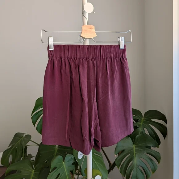 Grana 100% Silk Shorts - Wine XS - Picture 2 of 7